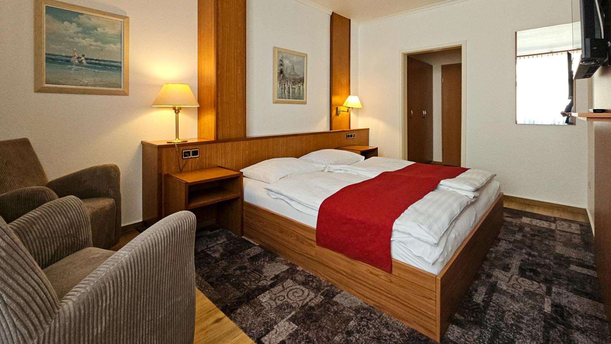 Hotel Zur Post Neubruchhausen Exterior foto